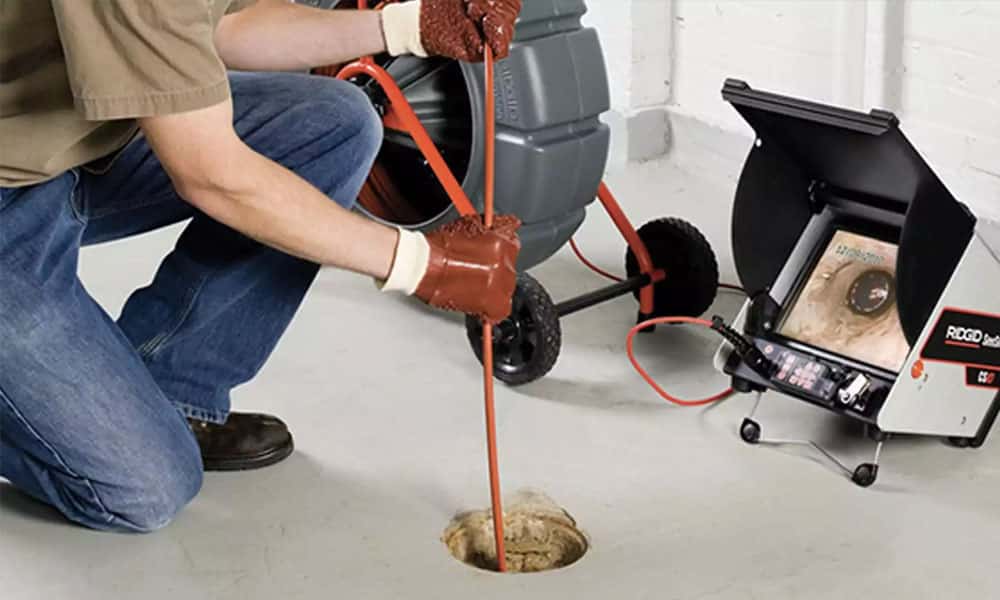 Pourquoi faire une inspection caméra de vos drains ?